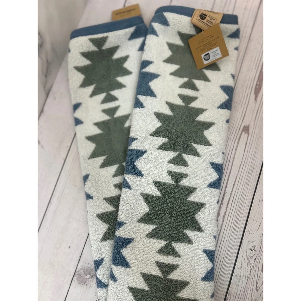 Wrangler 2 Pack Hand Towels Blue Olive Green Southwestern Geometric Pattern NWT